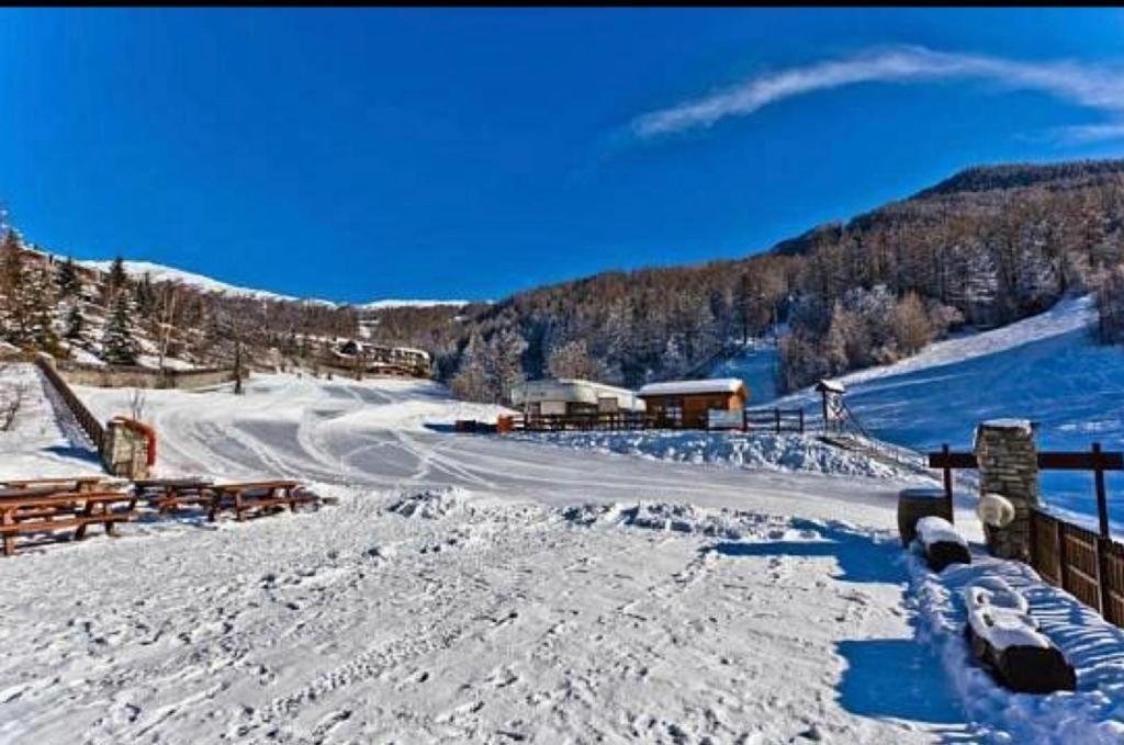 Hotel La Fontaine Oulx Kültér fotó