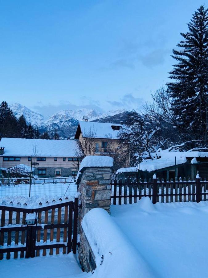 Hotel La Fontaine Oulx Kültér fotó